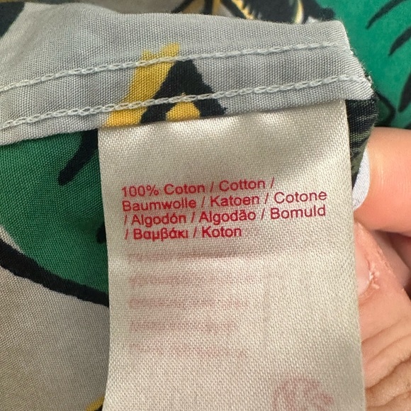 Lacoste Live Hawaiian Button Front Short Sleeve Shirt Size Small Resort wear‎ - Picture 5 of 5